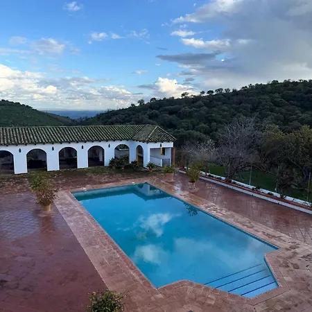 Jaralta De Carmen Villa